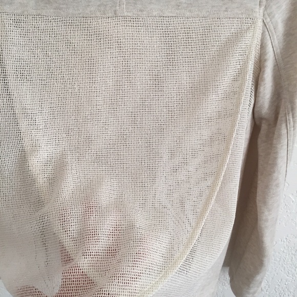 Hem & Thread Sweatshirt - Picture 4 of 7